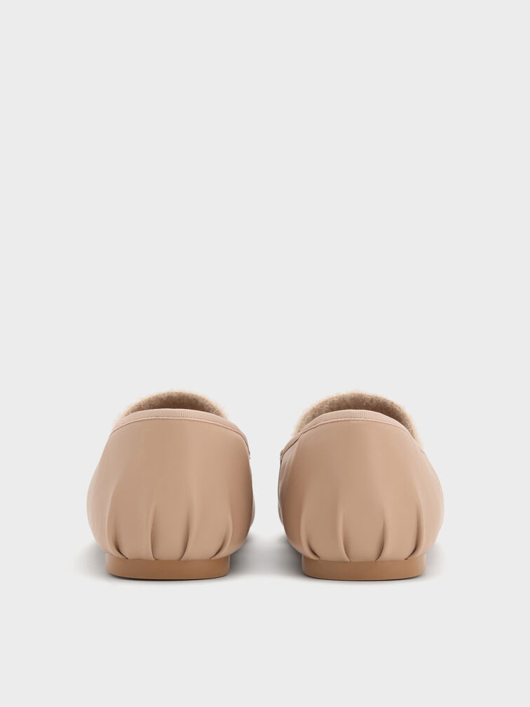 حذاء فلات وينونا بحزام فرو, لون البشرة الطبيعي, hi-res