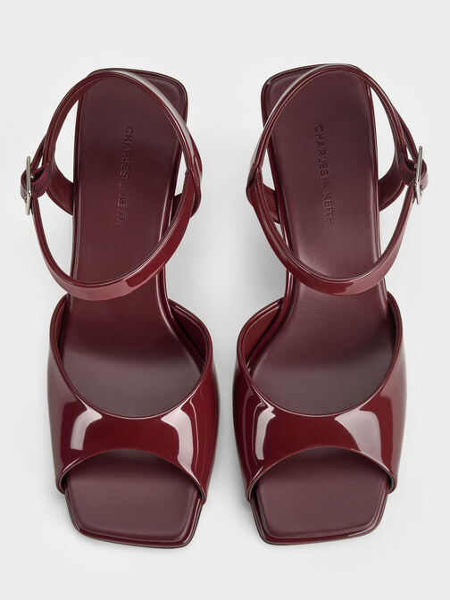 حذاء من الجلد اللامع بكعب ويدج, برغندي, hi-res