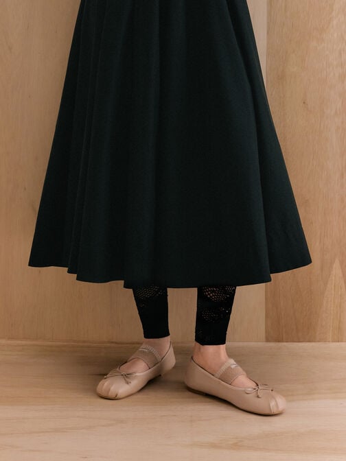 حذاء فلات وينونا بحزام فرو, لون البشرة الطبيعي, hi-res