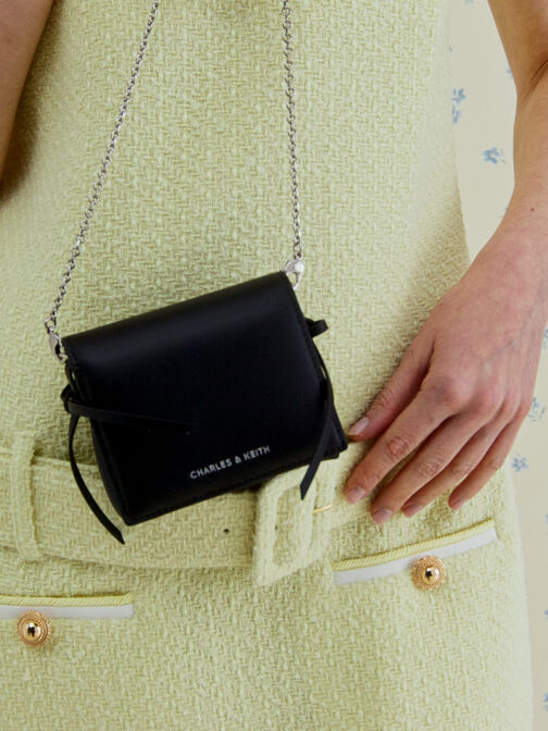 محفظة "هازل" صغيرة بعقدة, أسود كلاسيكي, hi-res