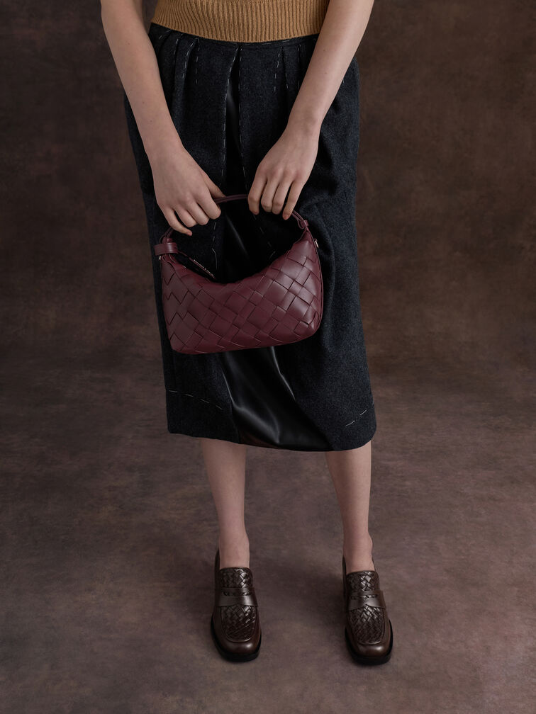 حذاء لوفر بكعب مربع بتفاصيل منسوجة وبإكسسوار معدني, بني داكن, hi-res