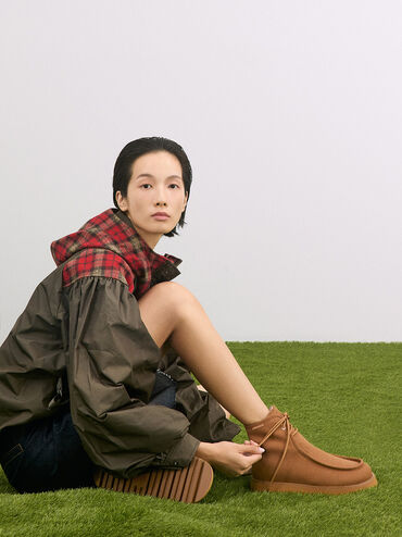 Textured Fur-Lined Ridged-Sole Ankle Boots, Brown, hi-res