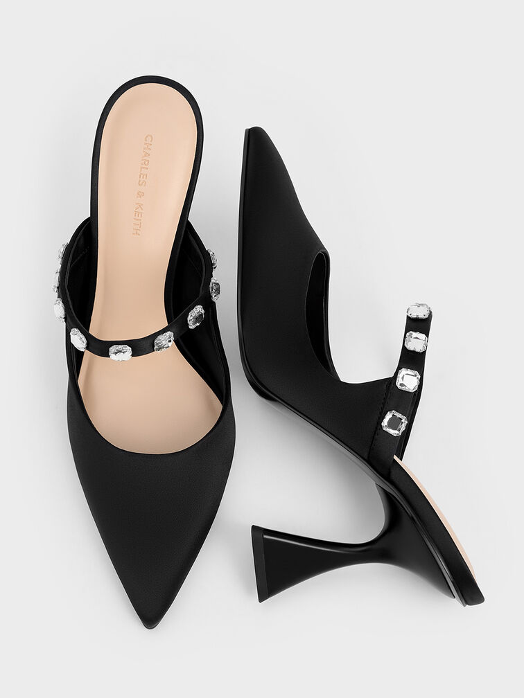 صندل أنيق مغلق من الأمام ومزين بكعب مغزلي ومصنوع من بوليستر معاد تدويره, أسود خشن, hi-res