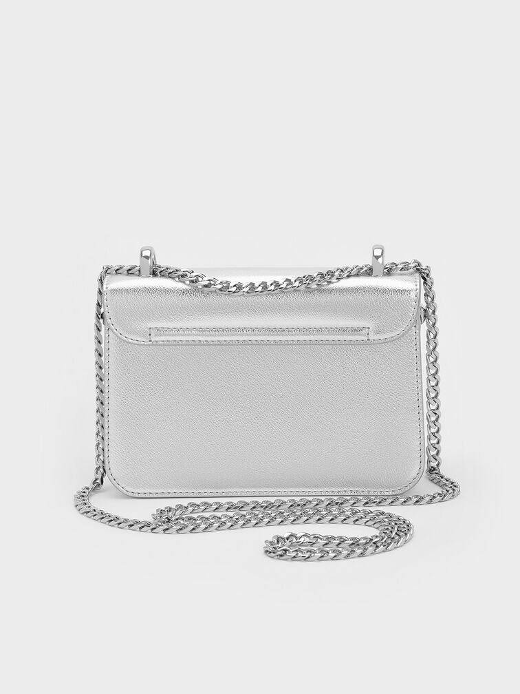 حقيبة ألفا بتصميم مبطن ومقبض على شكل سلسلة ولون معدني, فضي, hi-res