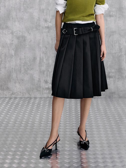 حذاء بامبس سلينجباك من البوليستر المعاد تدويره بكعب صغير وفيونكة كريستالية, أسود خشن, hi-res