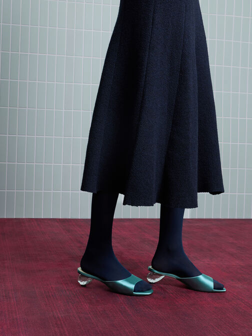 حذاء (مولز) ساتان بكعب مفتوح من الخلف، مزوّد بشريط كاحل مزين بكريستالات, شرشيري, hi-res