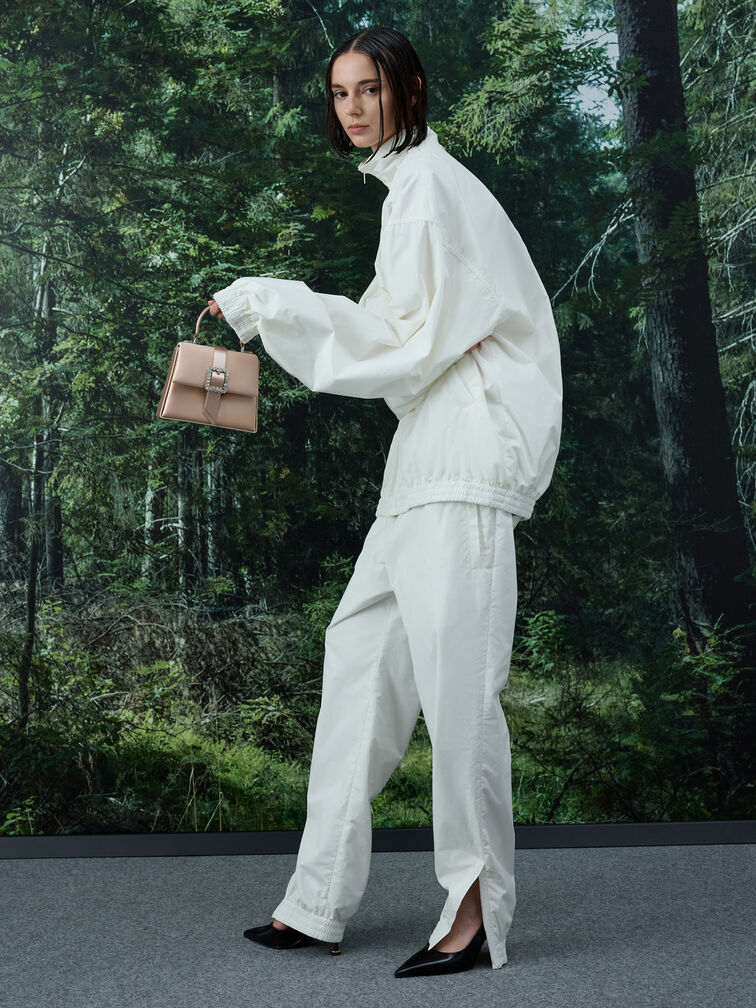 حقيبة ساتان بمقبض علوي وحزام وإبزيم كريستالي, نود خوخي دافئ, hi-res