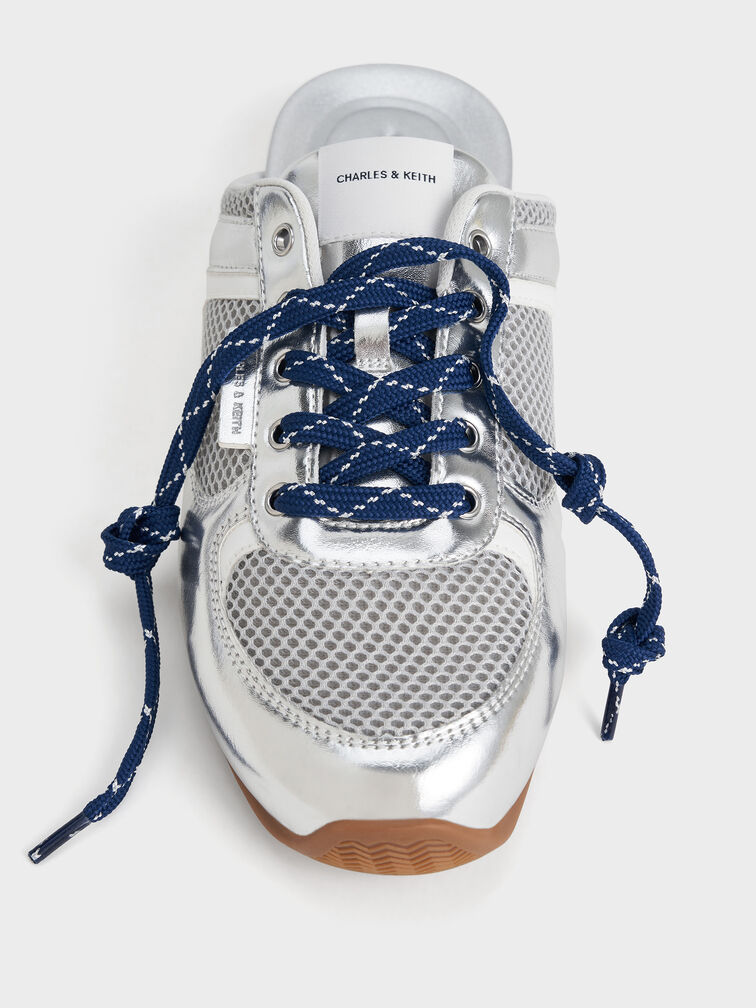 حذاء رياضي بتصميم سهل الارتداء من الدانتيل بتصميم شبكي بلون معدني مزخرف بأربطة منقوشة, فضي, hi-res