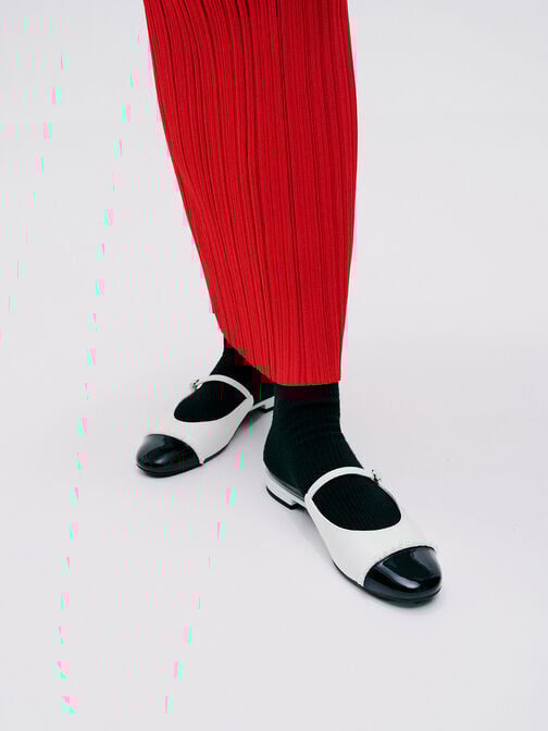 حذاء ميول بدون كعب بمقدمة مغطاة وتصميم مزين باللؤلؤ, أبيض, hi-res