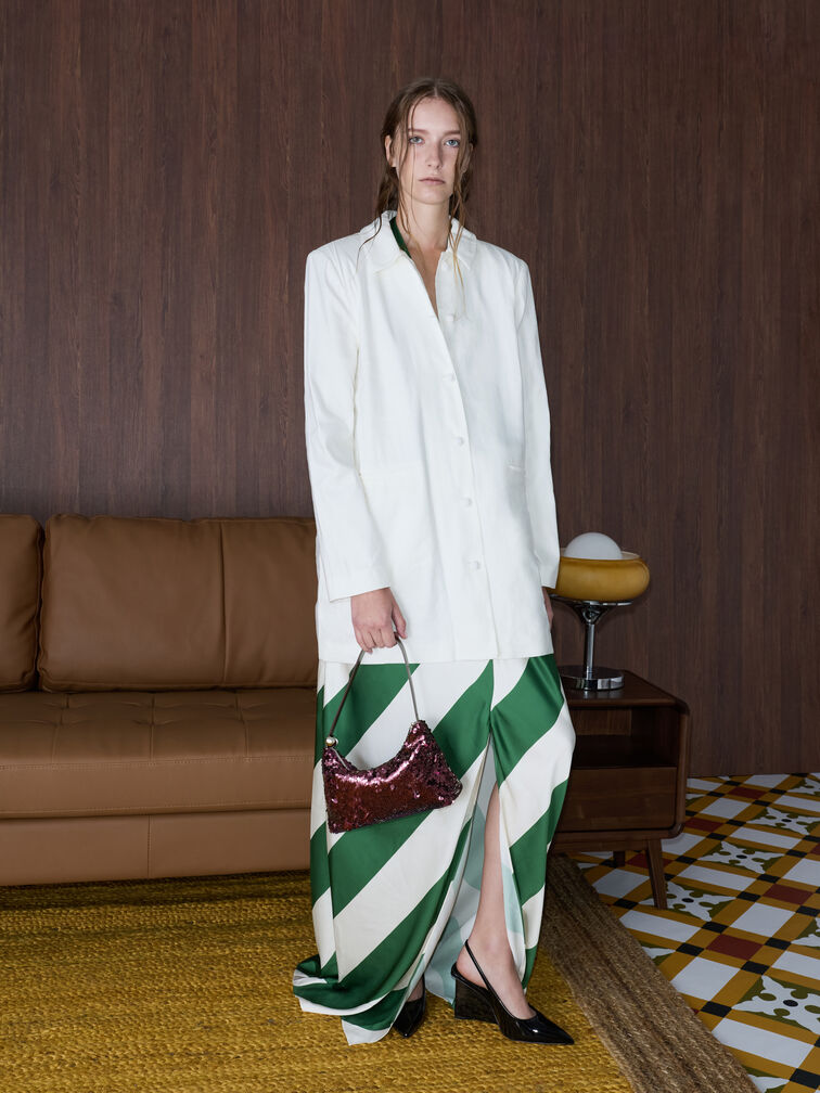 أحذية سلينغ باك من الجلد اللامع بكعب (ويدج) شبه شفاف, أسود براق, hi-res