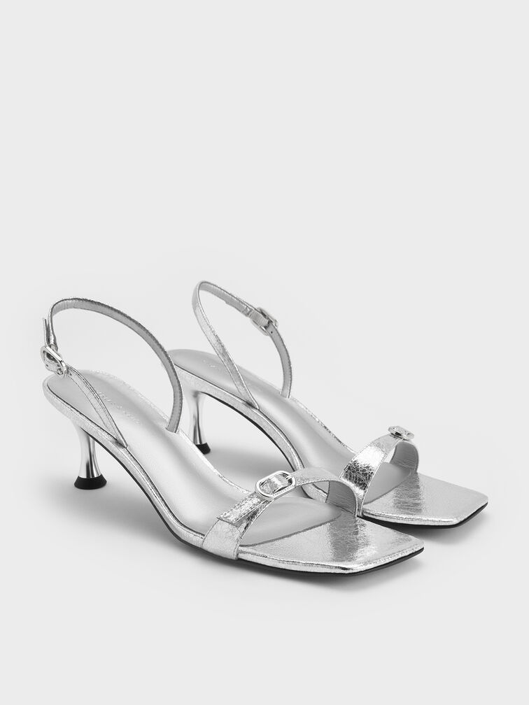 حذاء كعب كيتن مفتوح من الخلف بملمس معدني مجعّد مع إبزيم, فضي, hi-res