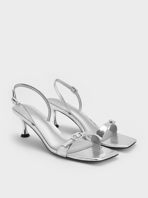 حذاء كعب كيتن مفتوح من الخلف بملمس معدني مجعّد مع إبزيم, فضي, hi-res