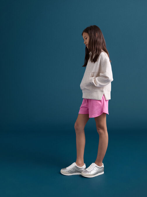 حذاء رياضي للبنات برقبة منخفضة مصنوع من الجلد السويدي الصناعي لون معدني, فضي, hi-res