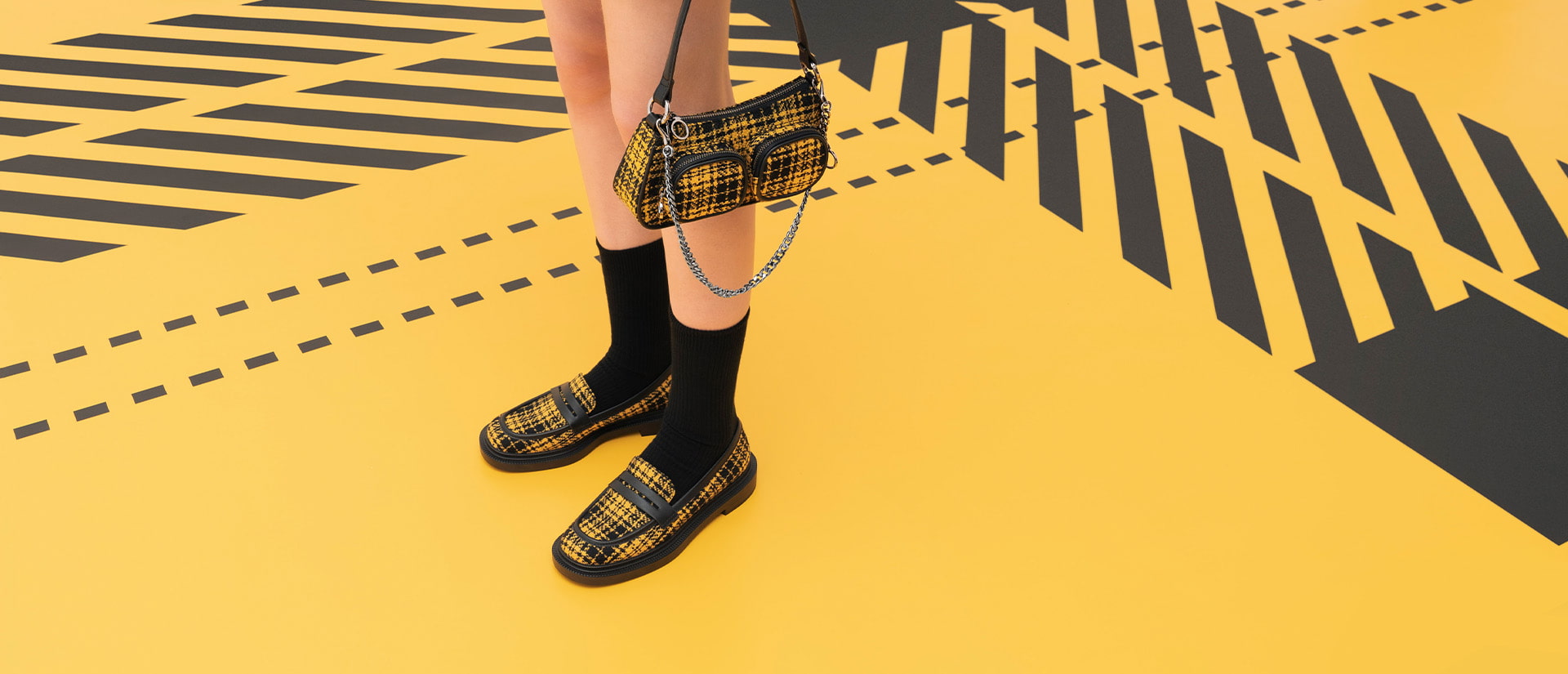 Checkered Penny Loafers in yellow and حقيبة كتف منسوجة بطبعة كاروهات in multi - CHARLES & KEITH