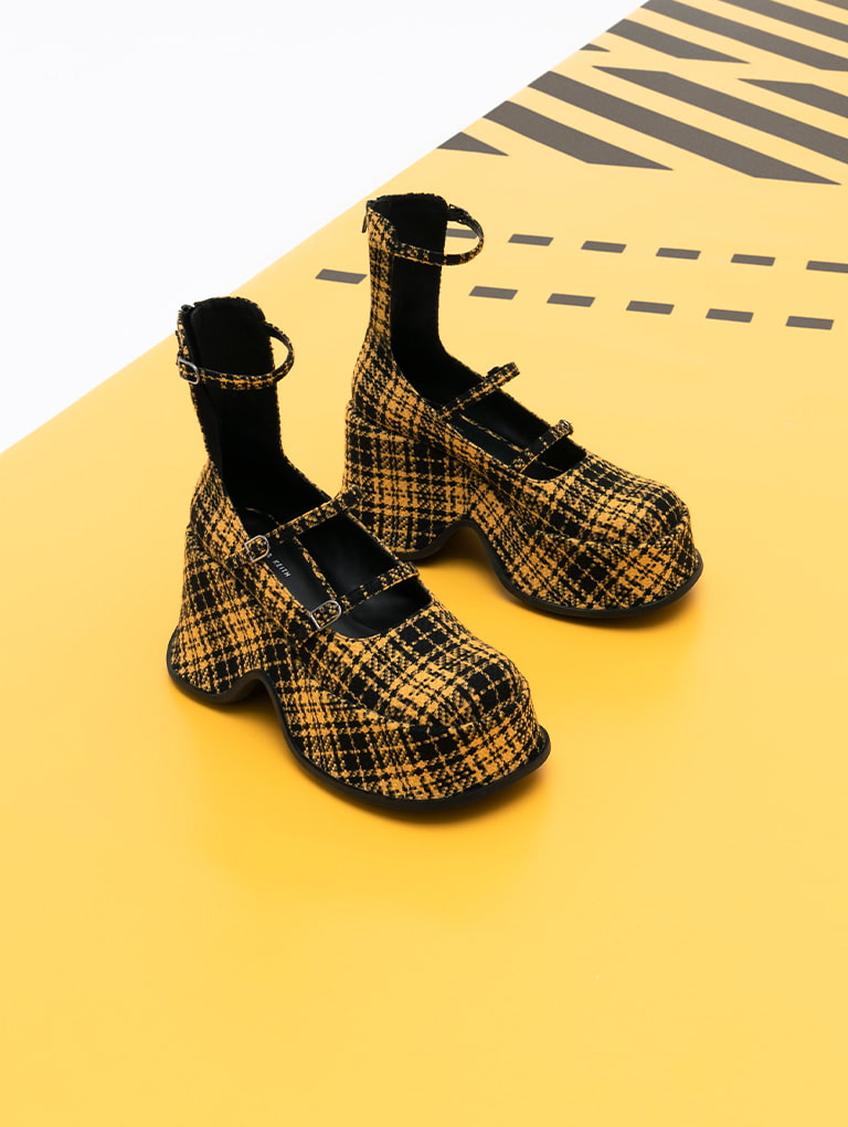 حذاء ماري جين كاروهات بتصميم كارلايل وكعب بلاتفورم - أصفر - CHARLES & KEITH