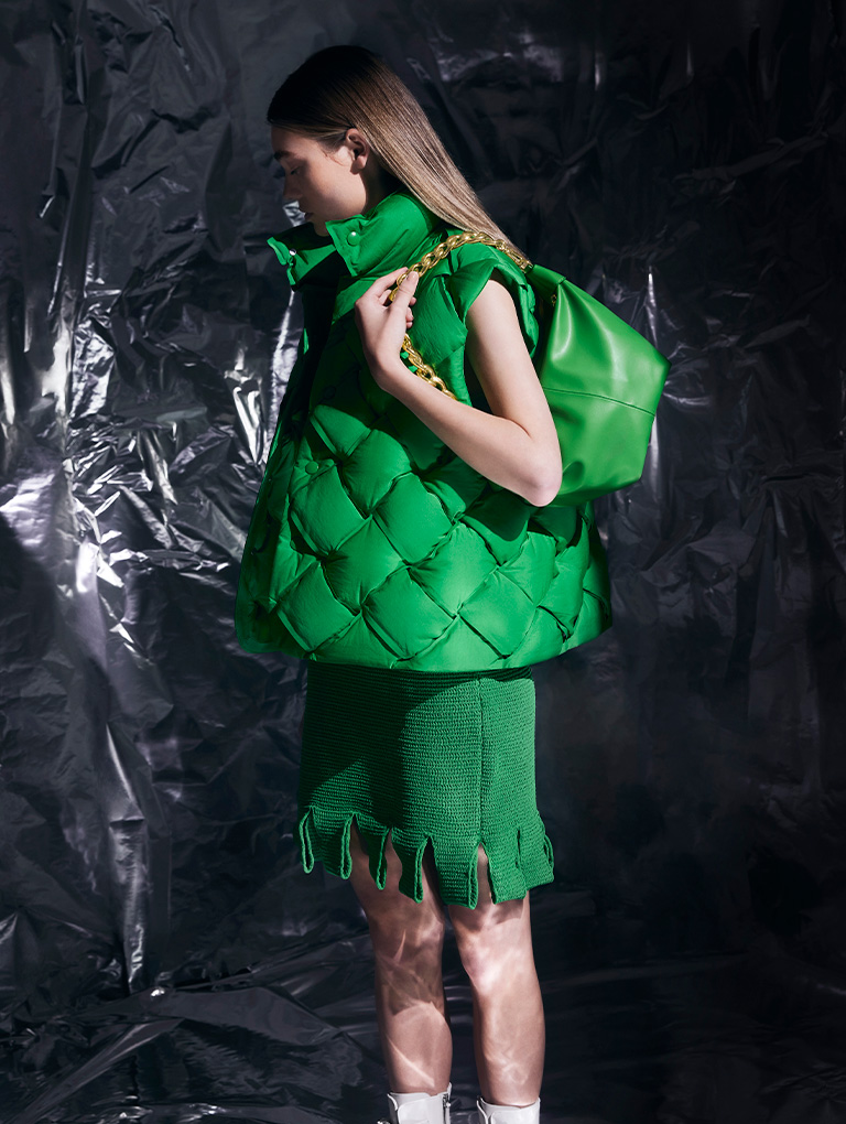 Women’s Daki chain handle hobo bag in green  - CHARLES & KEITH