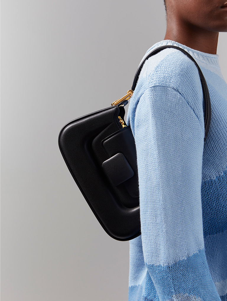 Women’s Koa Push-Lock Top Handle Bag in black - CHARLES & KEITH